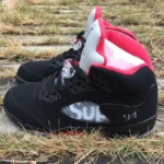 Supreme x Air Jordans 5 Black - 2017-05-18